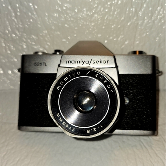 Mamiya 528TL 35mm Camera with 48mm f/2.8 Sekor, Chrome {52} - Picture 5 of 13